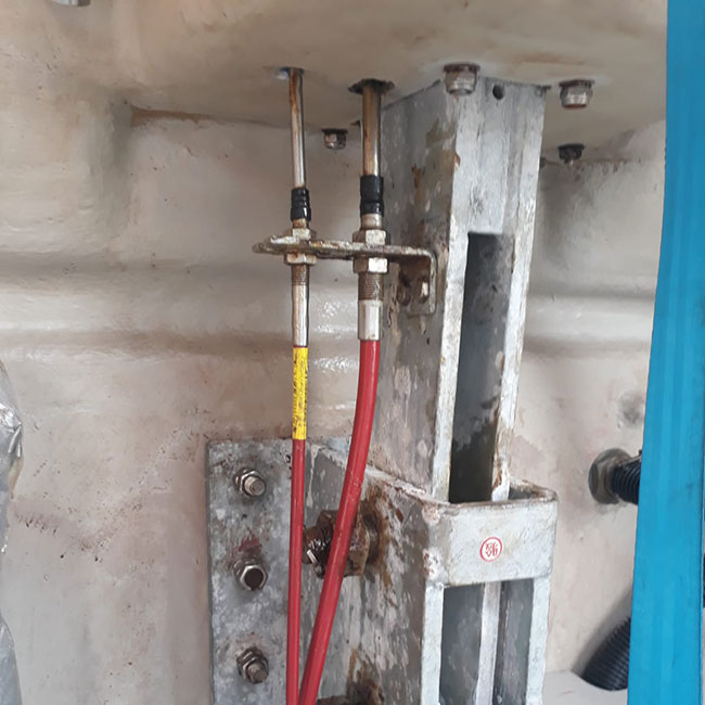 Cáp nhả móc Xuồng cứu sinh
