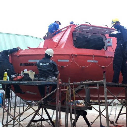 Lifeboat refurbishment
