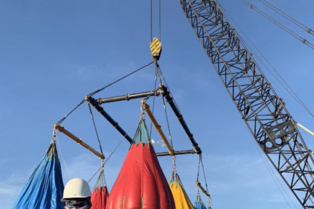 Crane load test