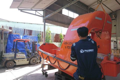 Rescue boat Refurbishment