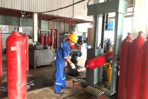 Thử áp lực chai CO2