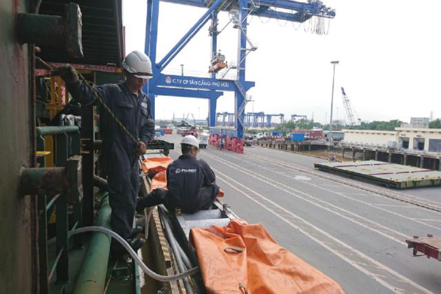 Gangway Ladder Load Test